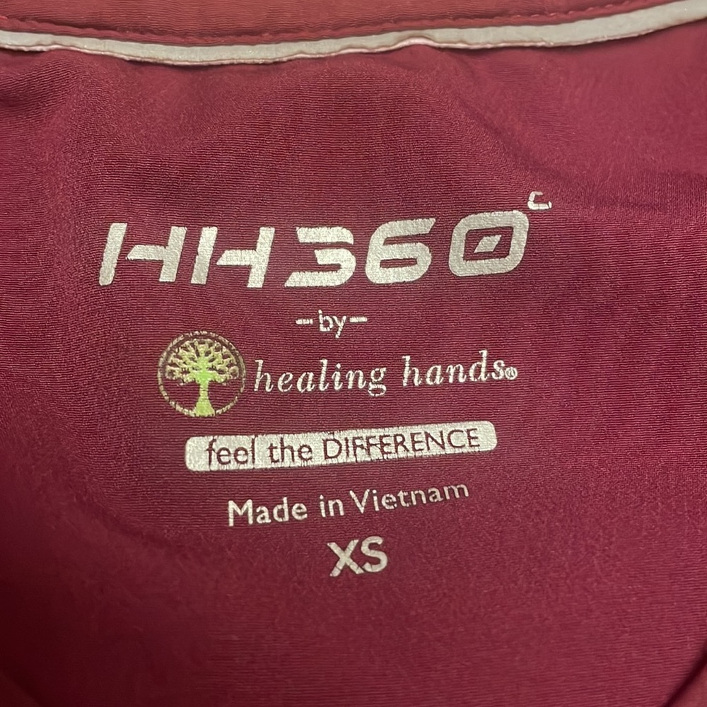 HEALING HANDS SCRUB TOP - Picture 6 of 7